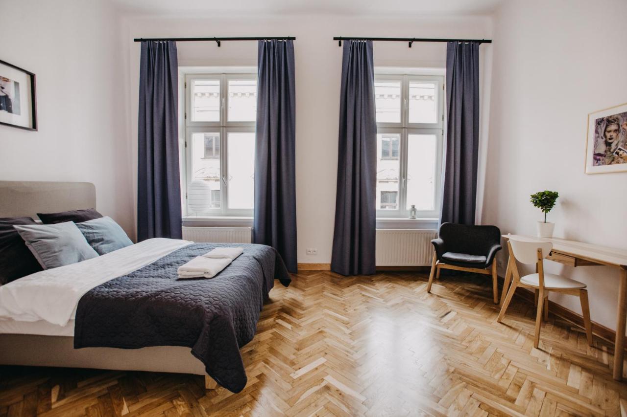 Michalowskiego 11 Krakau Buitenkant foto